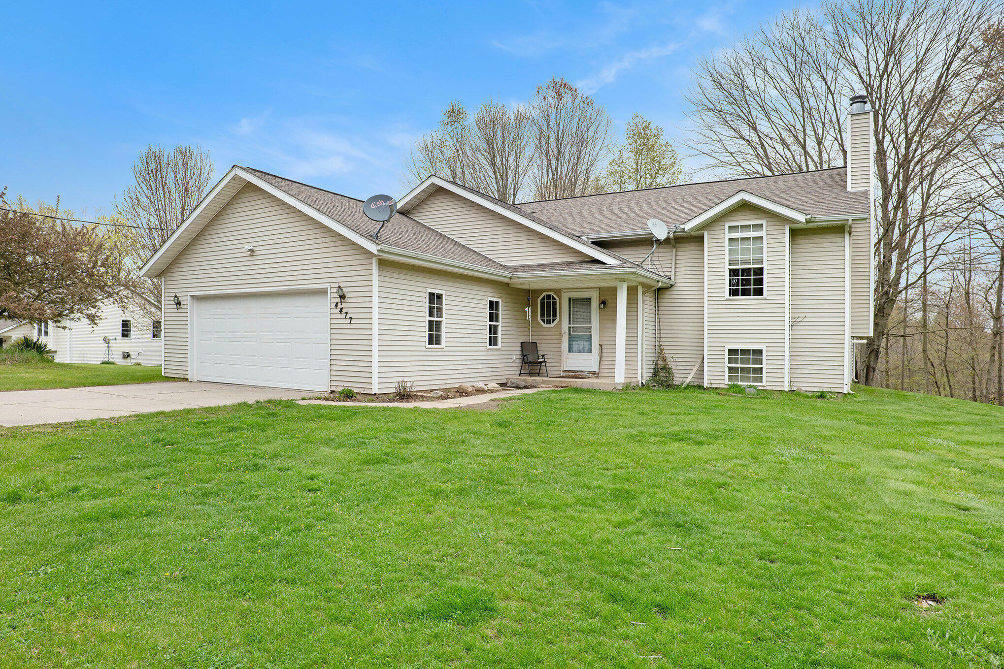 Property Photo:  4477 Egner Street NE  MI 49319 