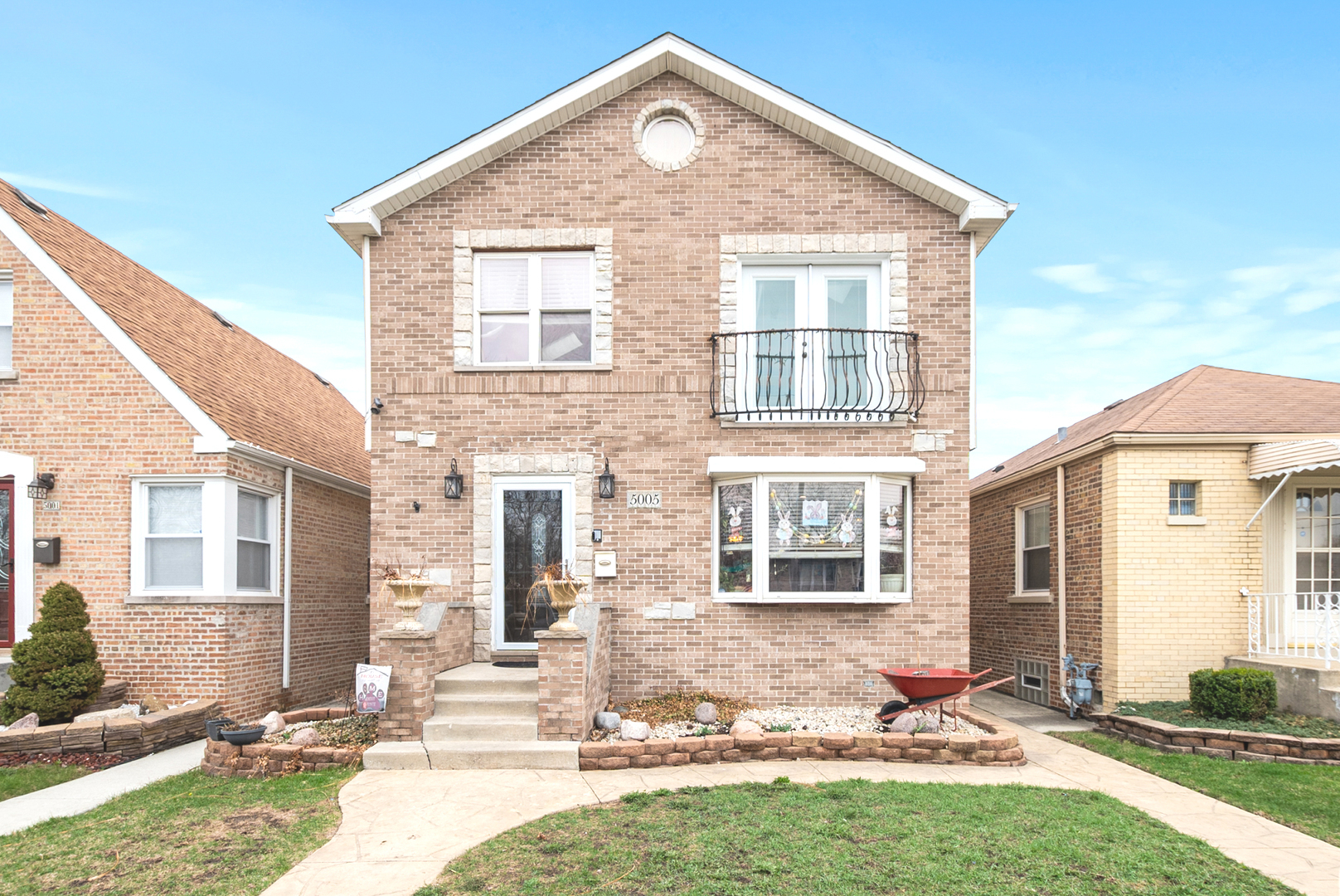 Property Photo: 5005 S Ridgeway Avenue IL 60632