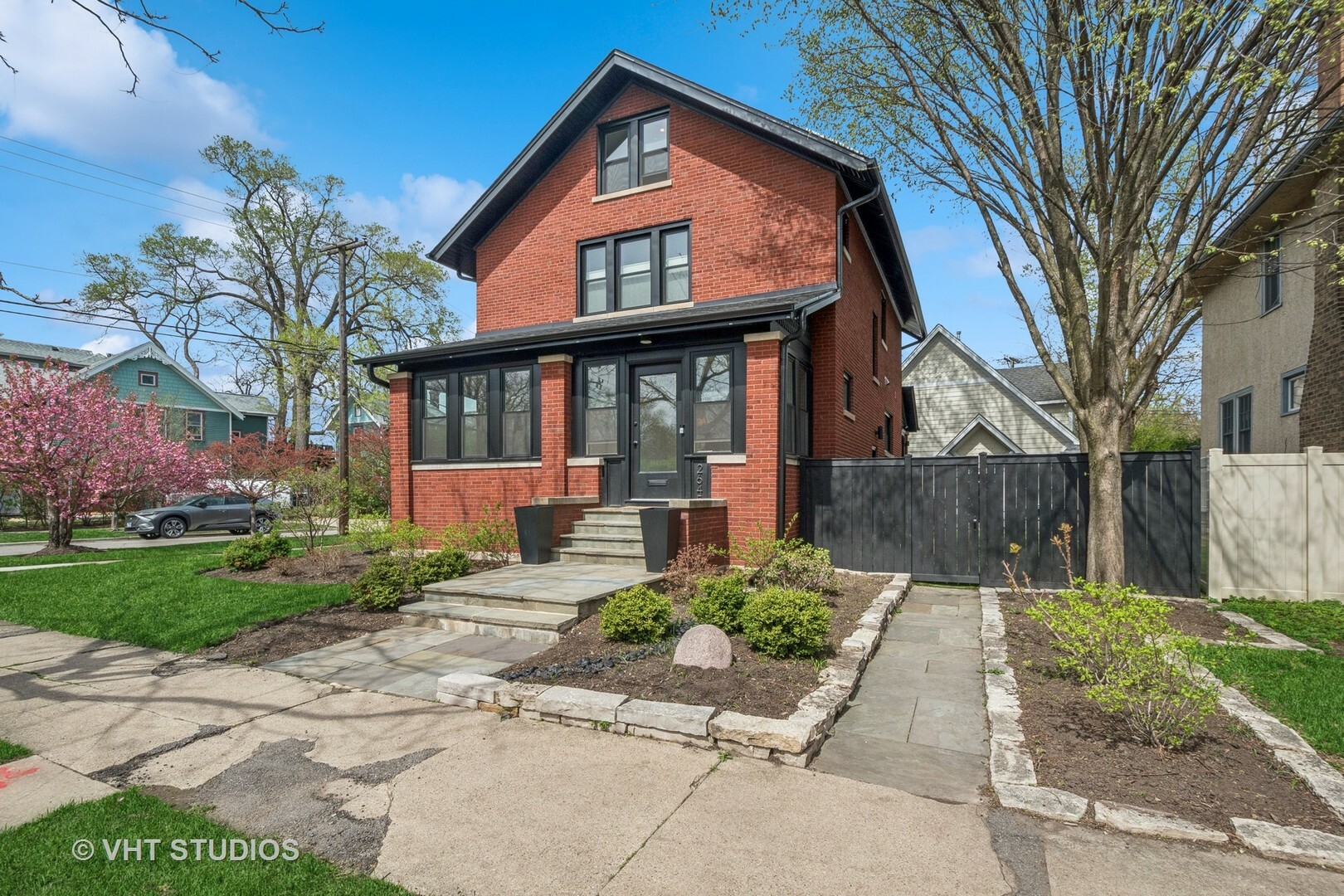 Property Photo:  2645 Prairie Avenue  IL 60201 