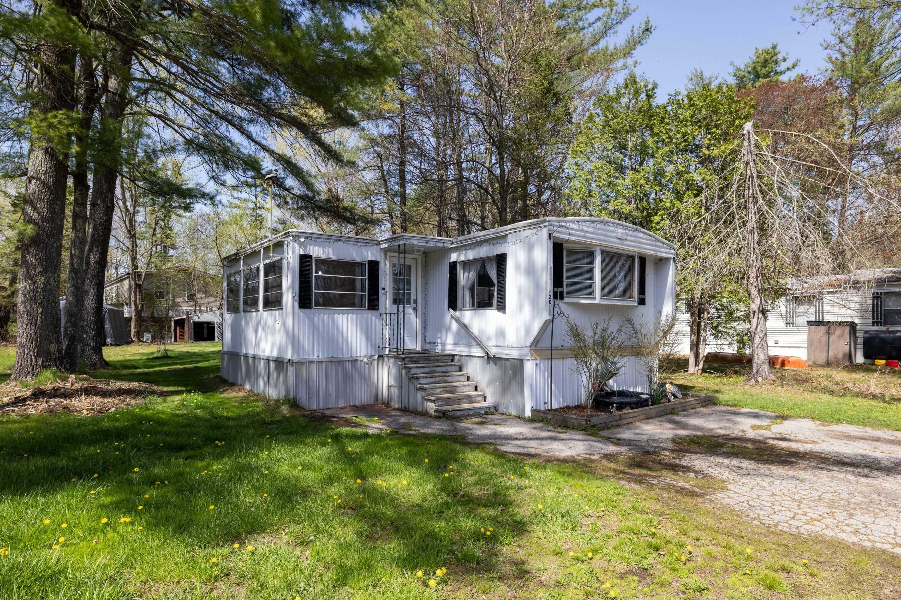 Property Photo: 20 Heritage Drive ME 03903