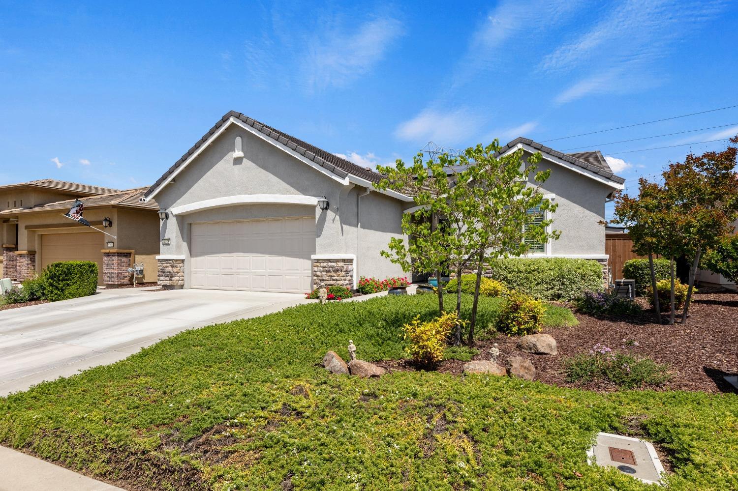 Property Photo:  9273 Red Thistle Court  CA 95829 