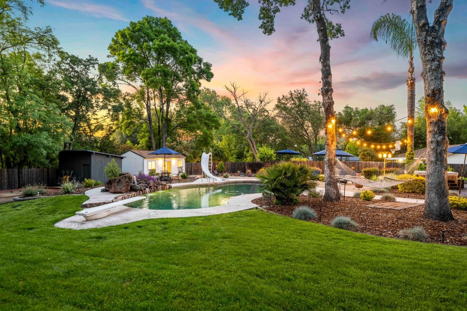 Property Photo: 9430 Oak Leaf Way CA 95746