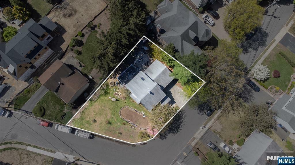 Property Photo:  604 New Bridge Road  NJ 07666 