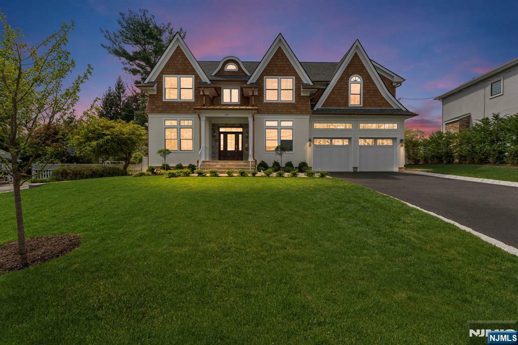 229 Bogert Place  Paramus NJ 07652 photo