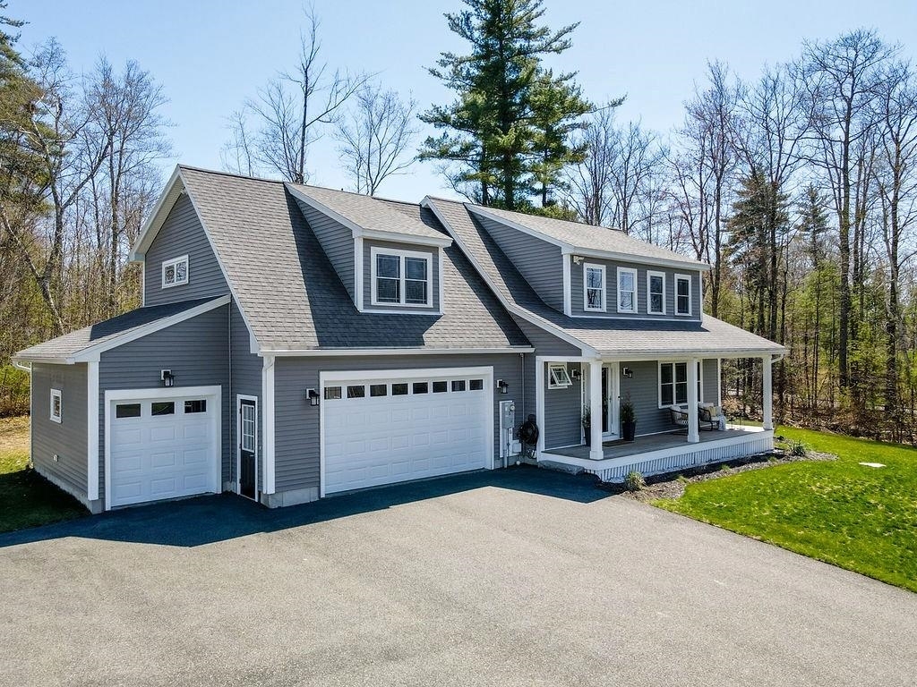 Property Photo: 16 Whitman Drive NH 03839