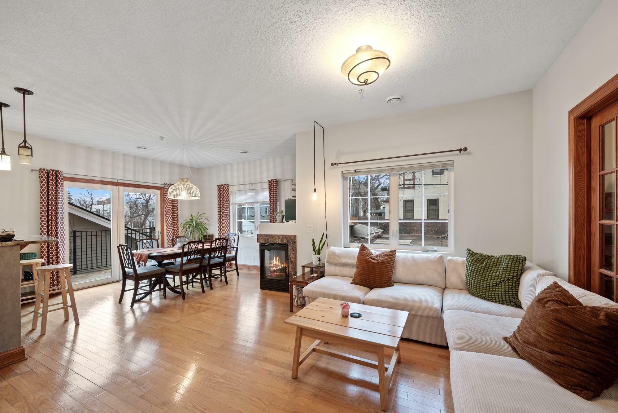 Property Photo: 1926 Pleasant Avenue 303 MN 55403