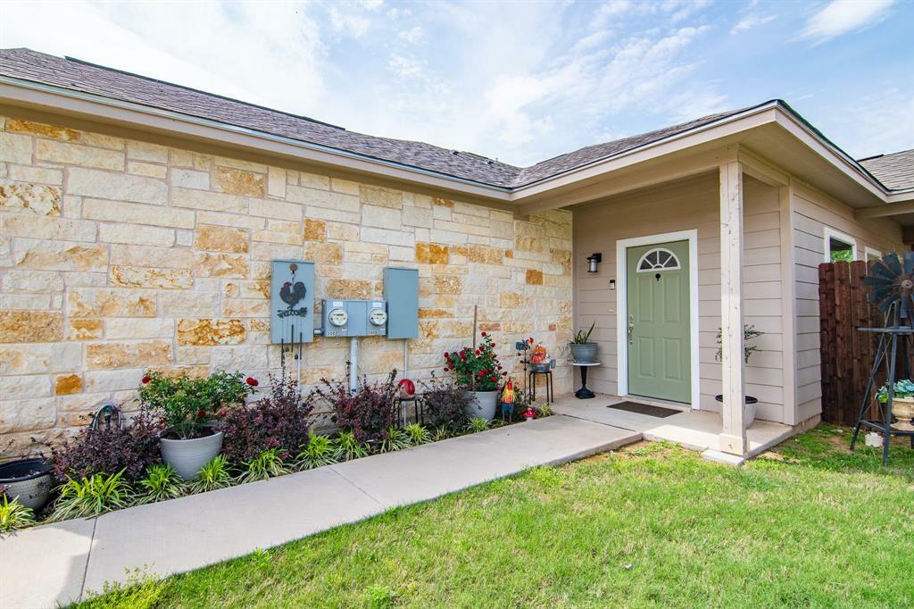 Property Photo: 3007 Waterstone Way TX 76801