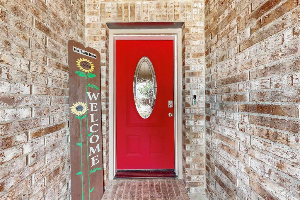 Property Photo: 1223 Trevino Road TX 75126