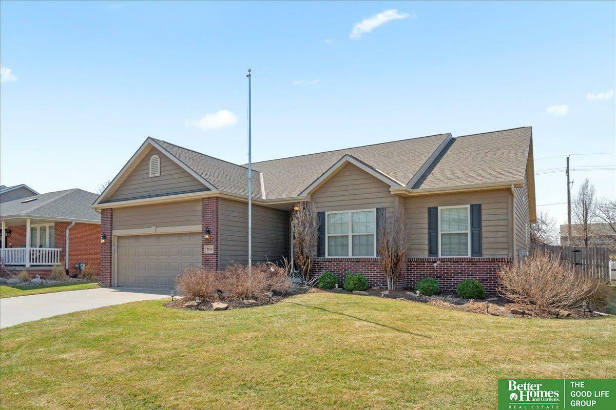 7714 S 167th Street  Omaha NE 68136 photo