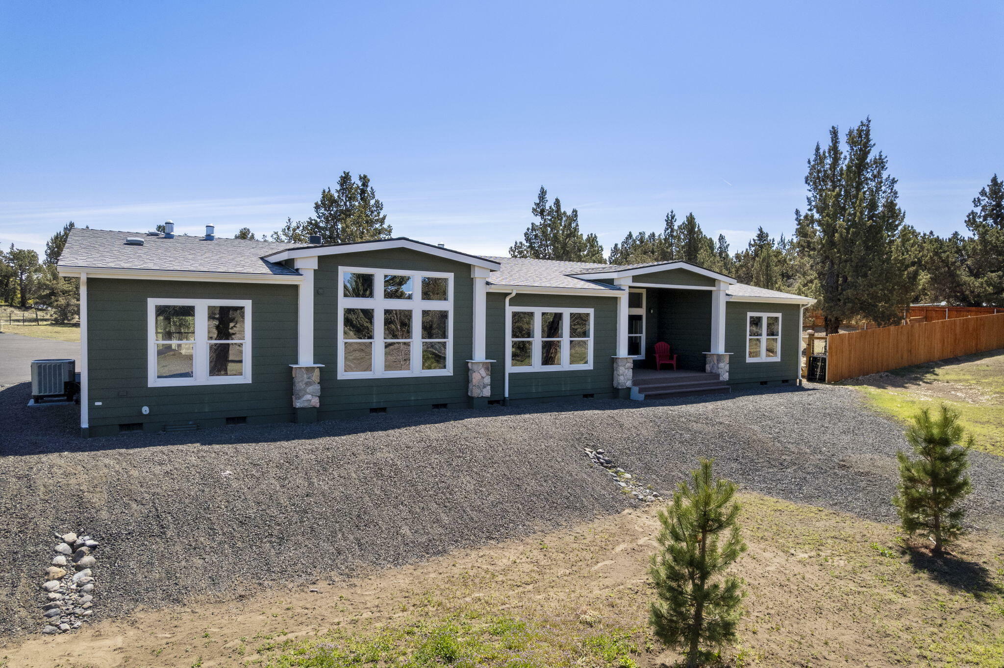 Property Photo: 64090 Deschutes Market Road OR 97701