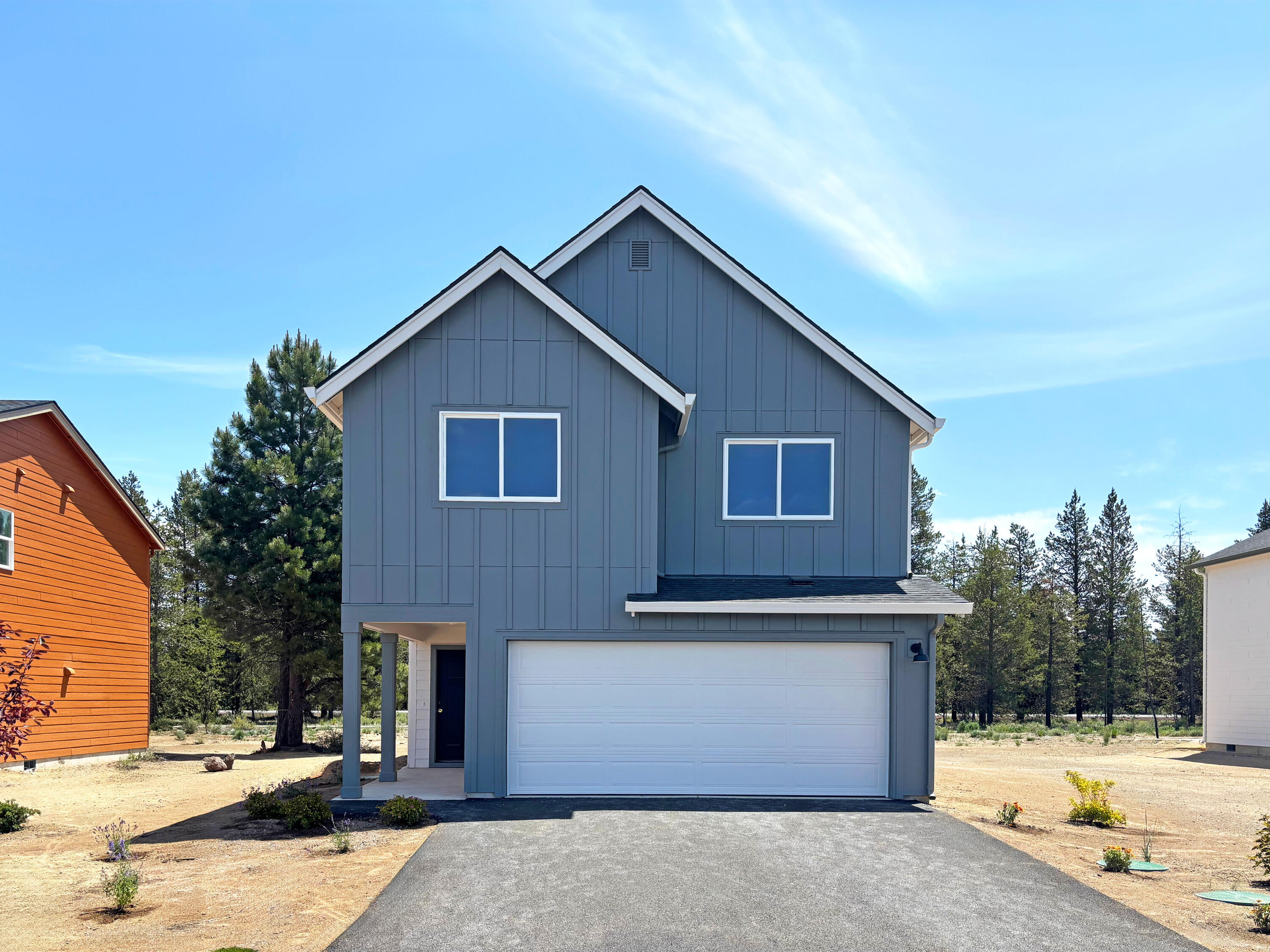 Property Photo: 51756 Jubilee Pine Dr OR 97739
