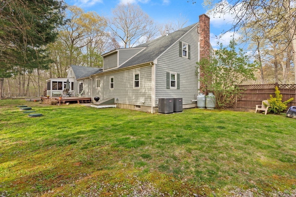 Property Photo: 182 Ferncliffe Rd MA 02771