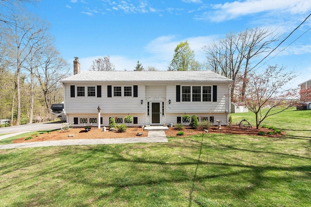 Property Photo: 520 Rollstone Rd MA 01420