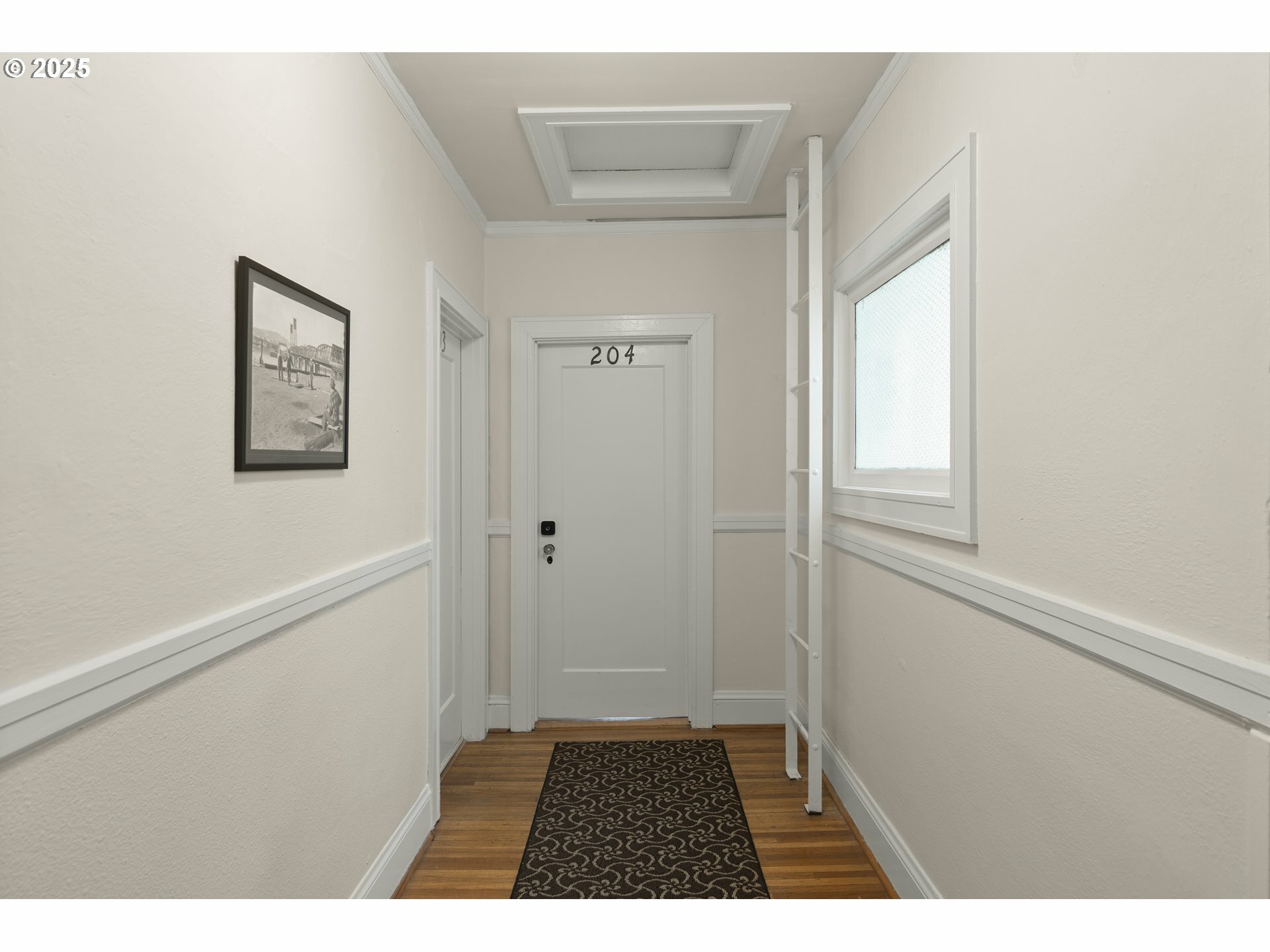 Property Photo: 1529 SE Hawthorne Blvd 204 OR 97214