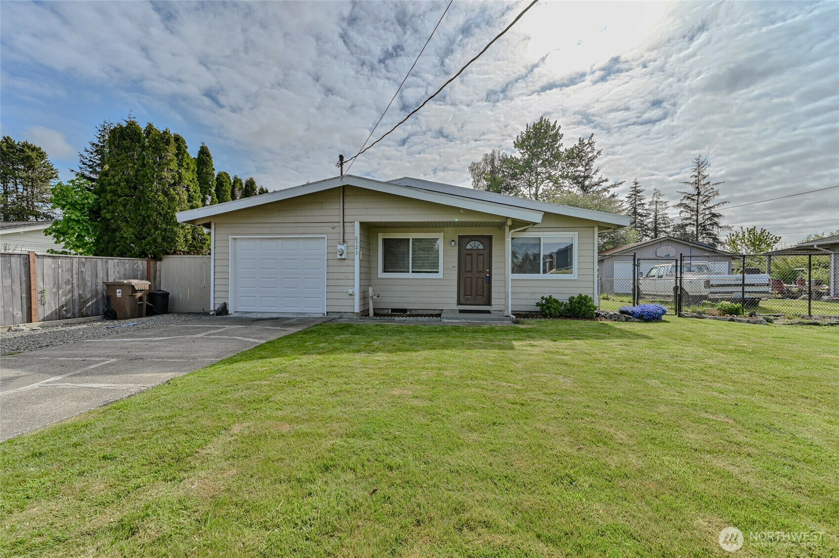 Property Photo: 6523 E N St. WA 98404
