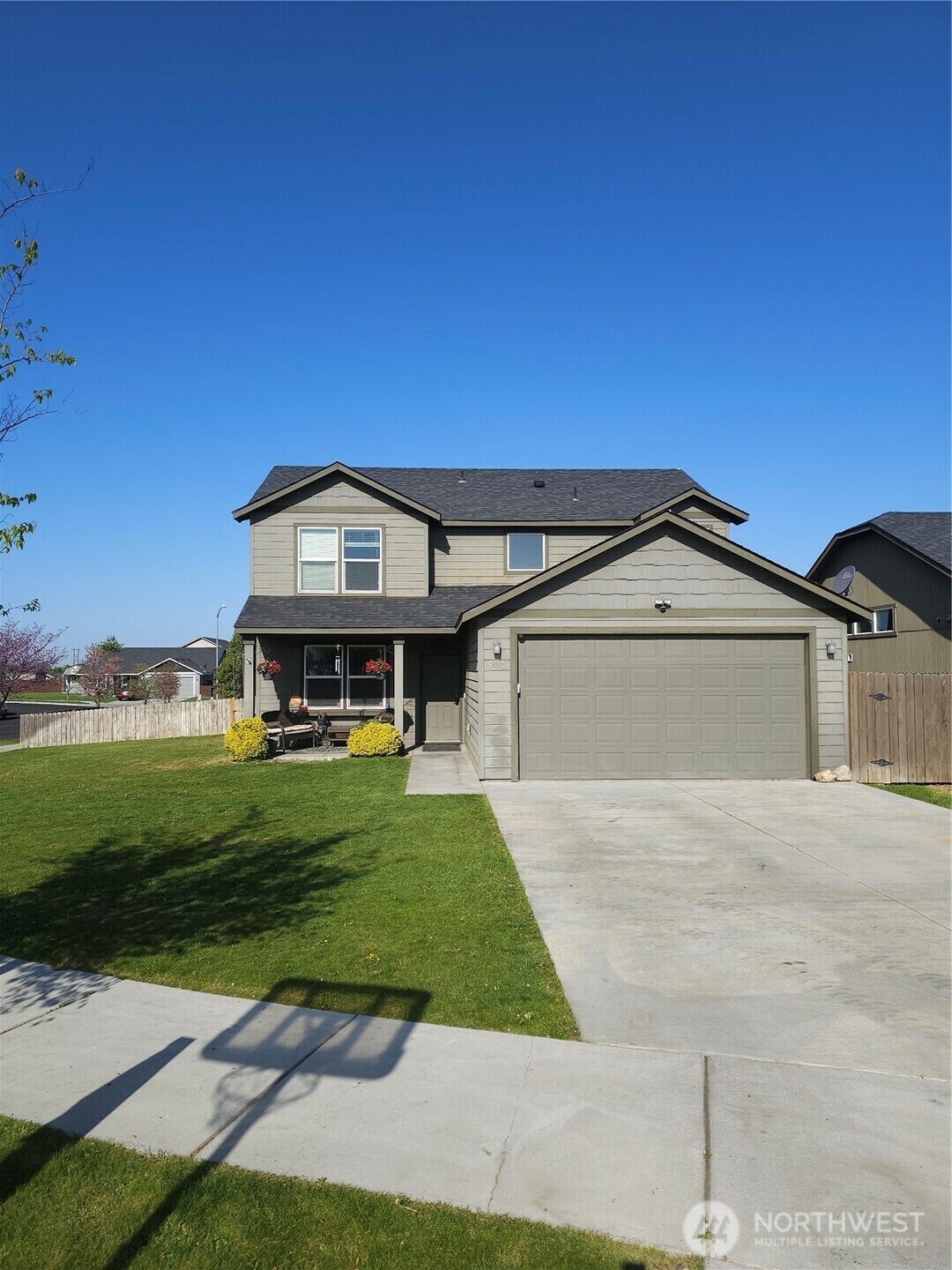 Property Photo: 800 S Hamilton Road WA 98837
