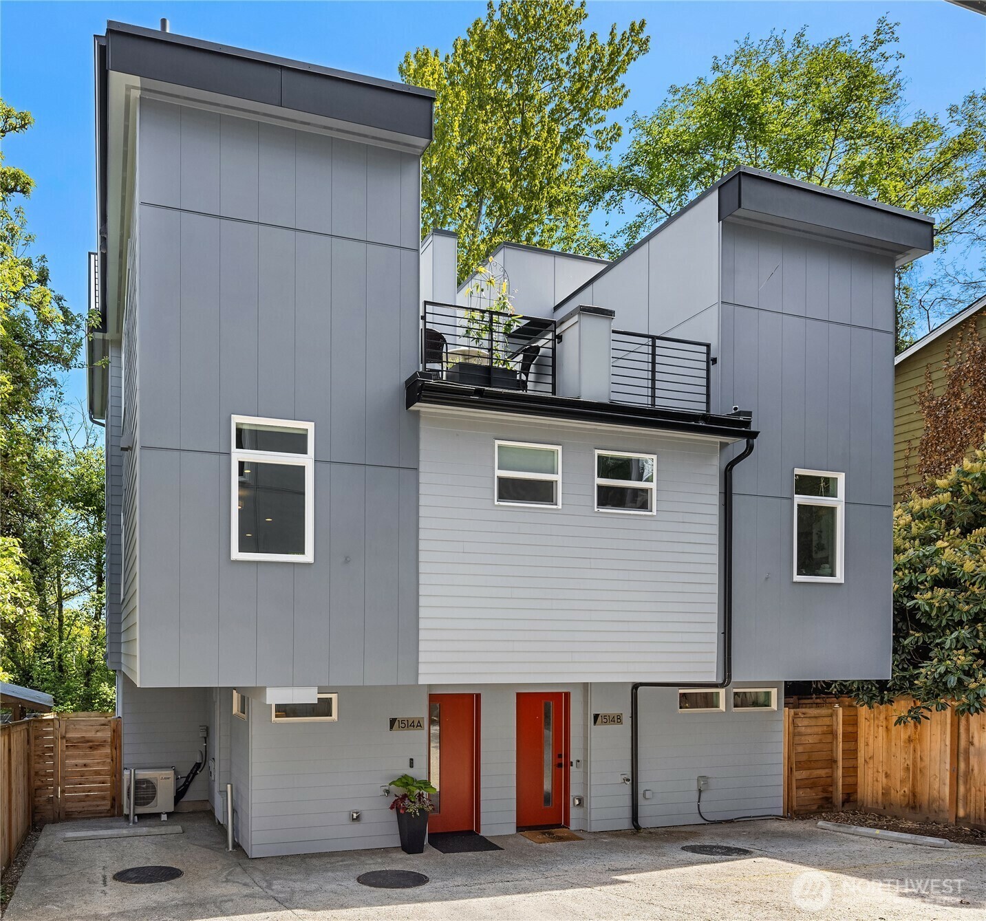 1514  17th Avenue S A  Seattle WA 98144 photo
