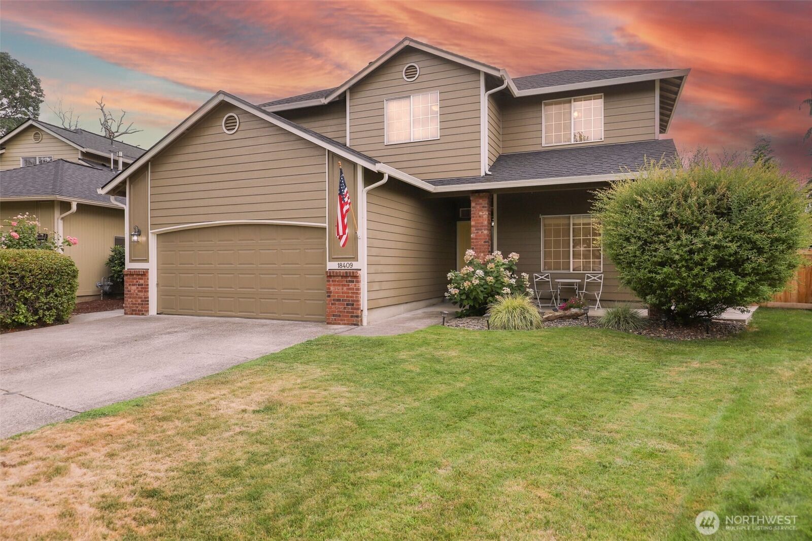 Property Photo:  18409 SE 24th Circle  WA 98683 