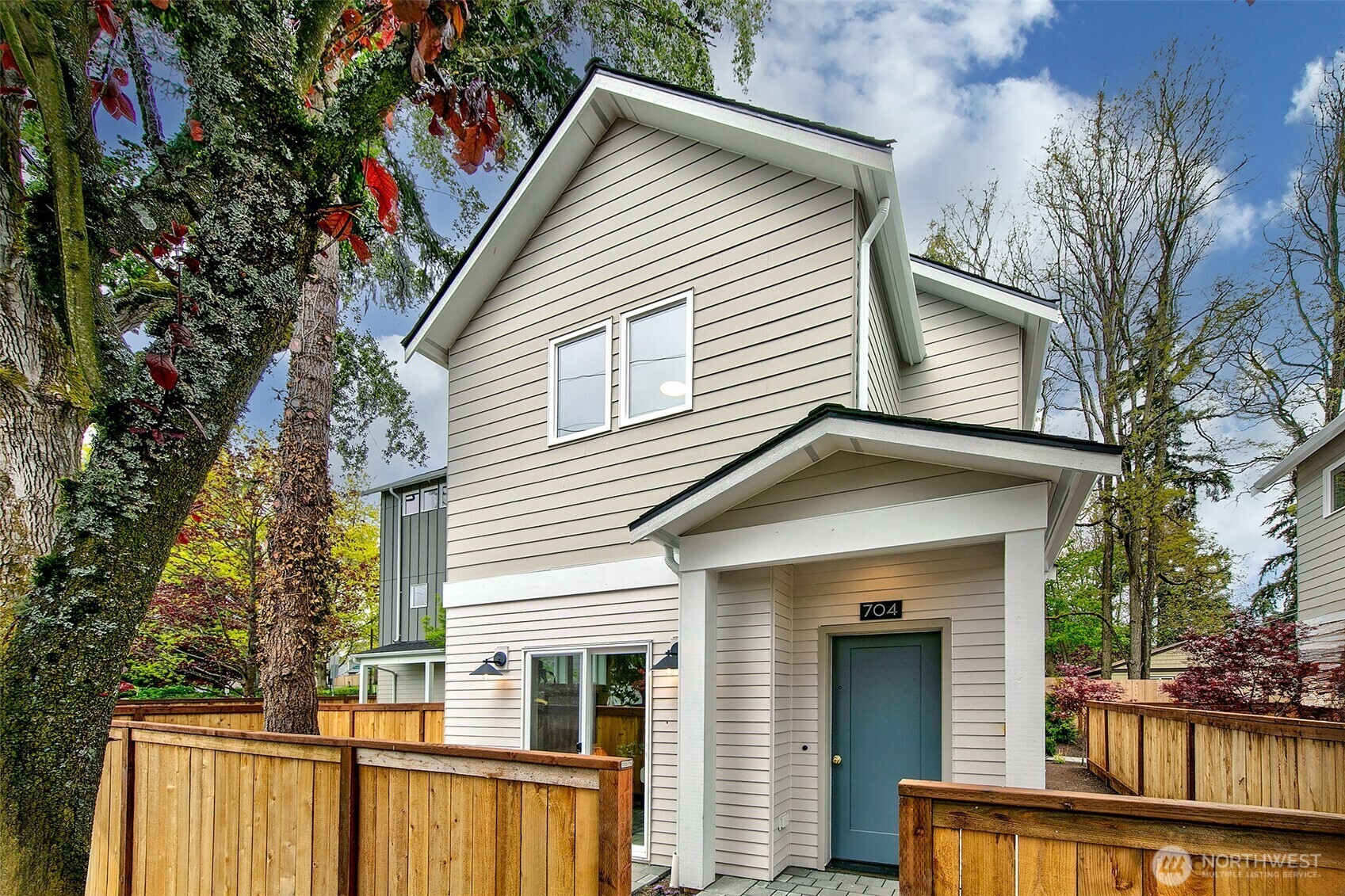 Property Photo: 704 N 107th Street WA 98133