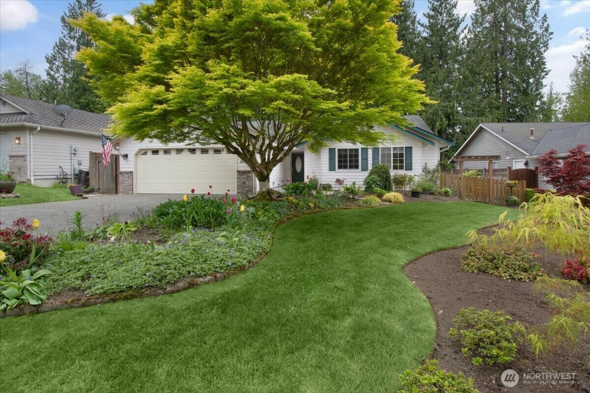 Property Photo: 18412 Greenock Court WA 98223