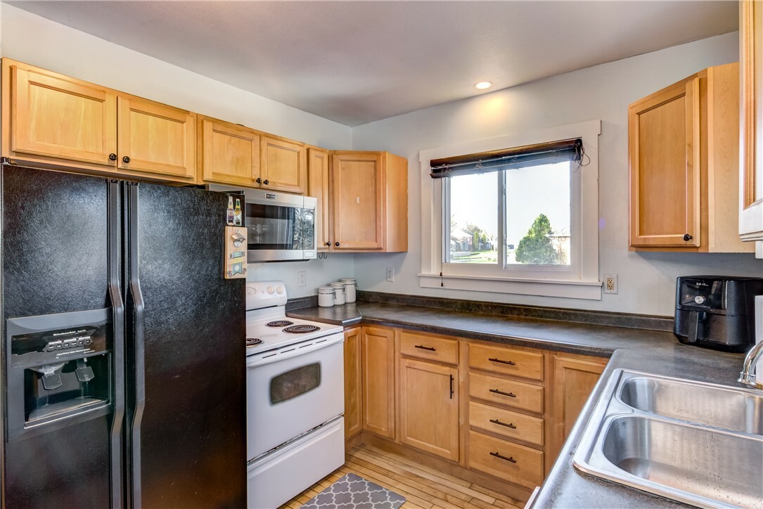 Property Photo: 705 Fountain Street WI 54703