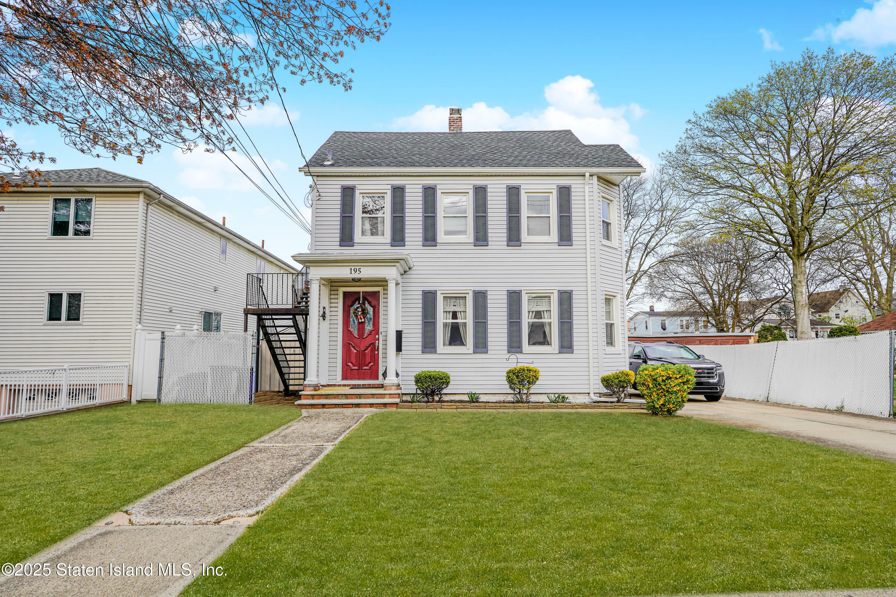 Property Photo: 195 Yetman Avenue NY 10307