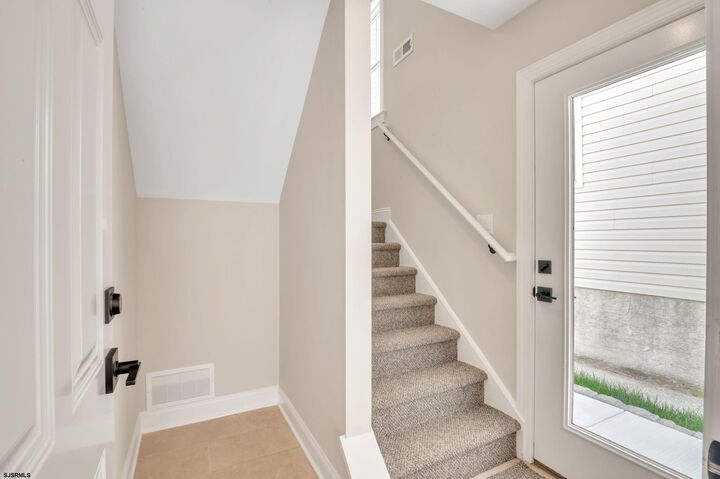 Property Photo: 1415 West Ave Ave 2nd Floor NJ 08226