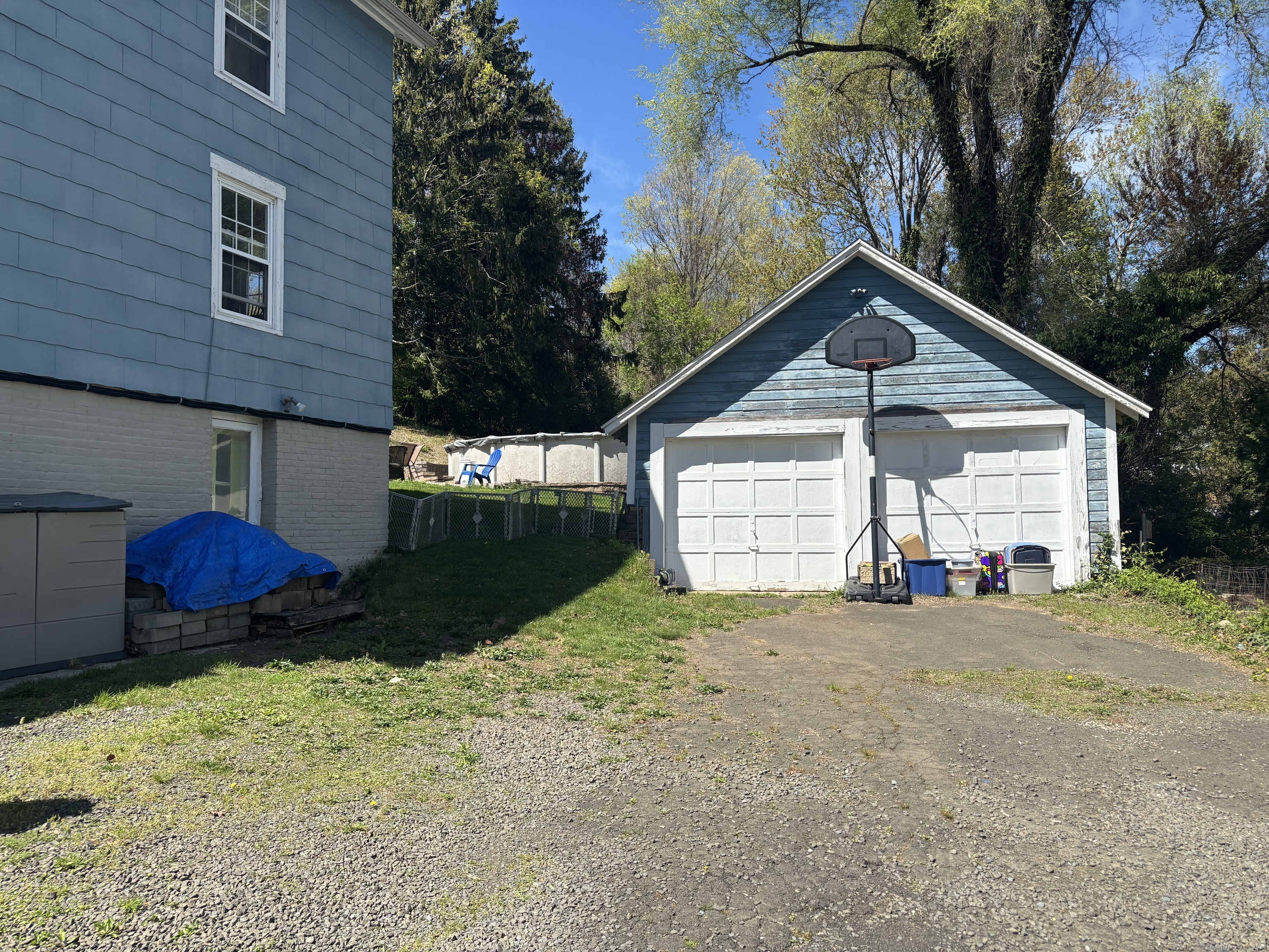Property Photo: 45 Ivy Street CT 06405