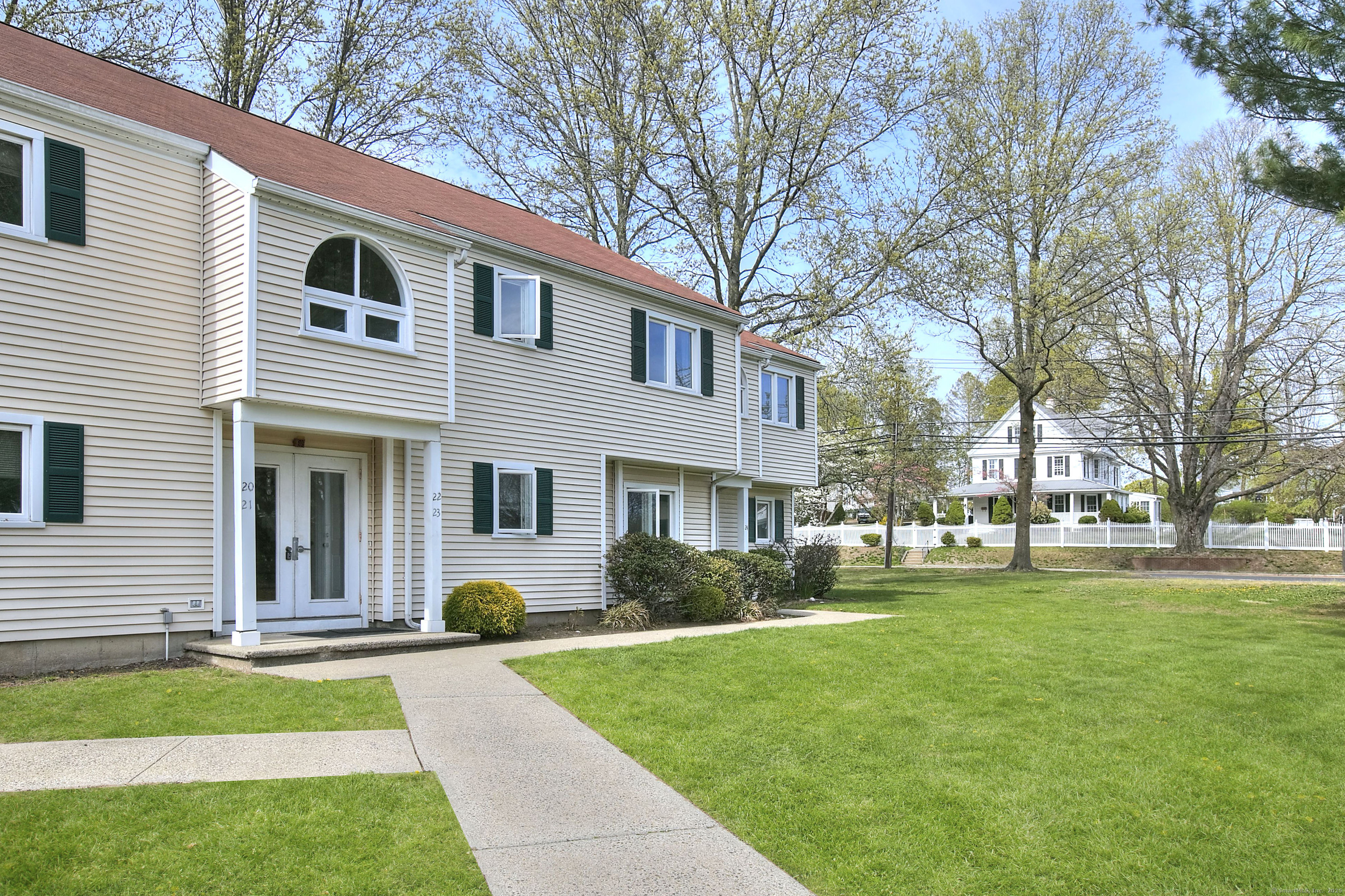 Property Photo: 116 Hill Street 23 CT 06460
