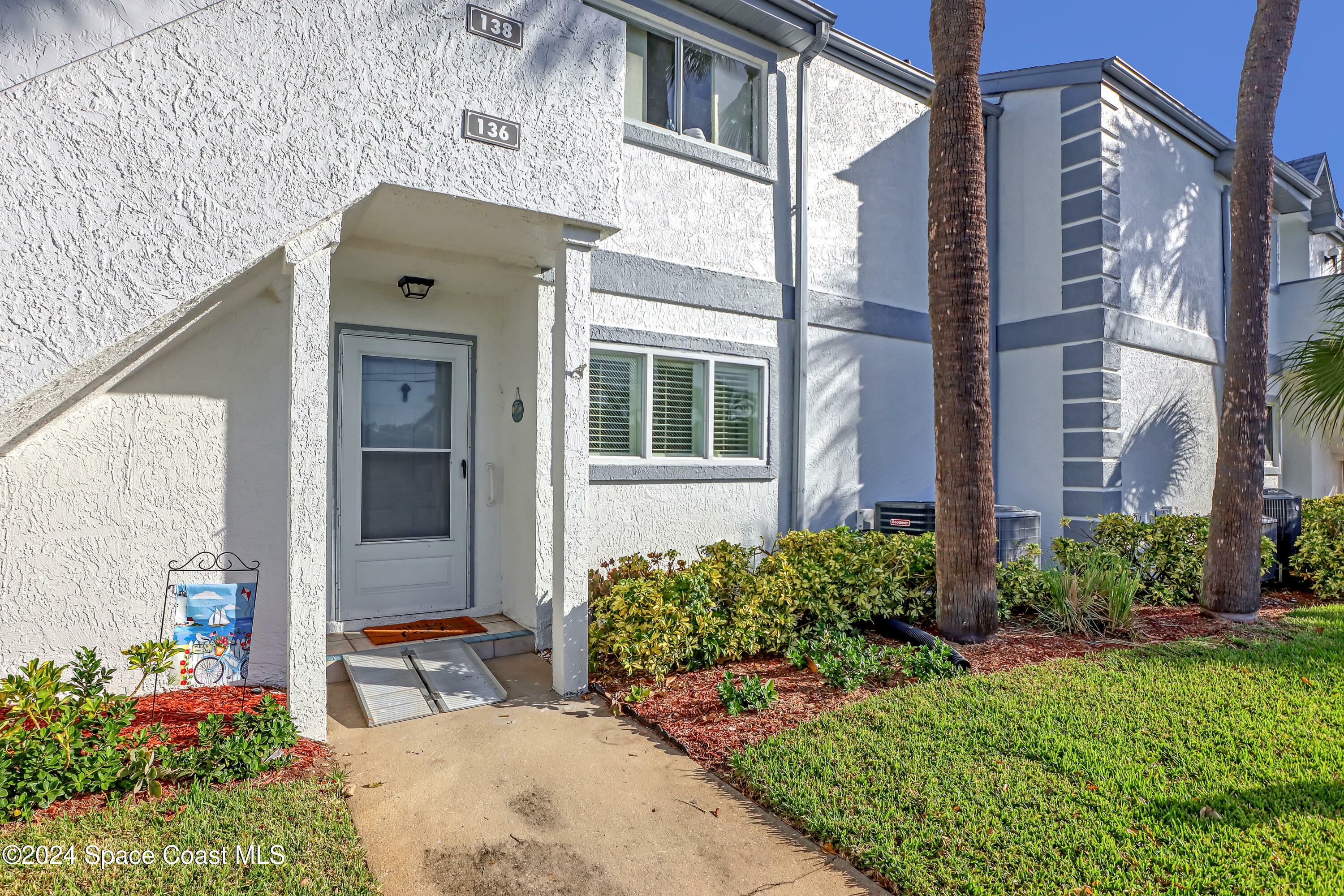 Property Photo: 136 Beach Park Lane FL 32920