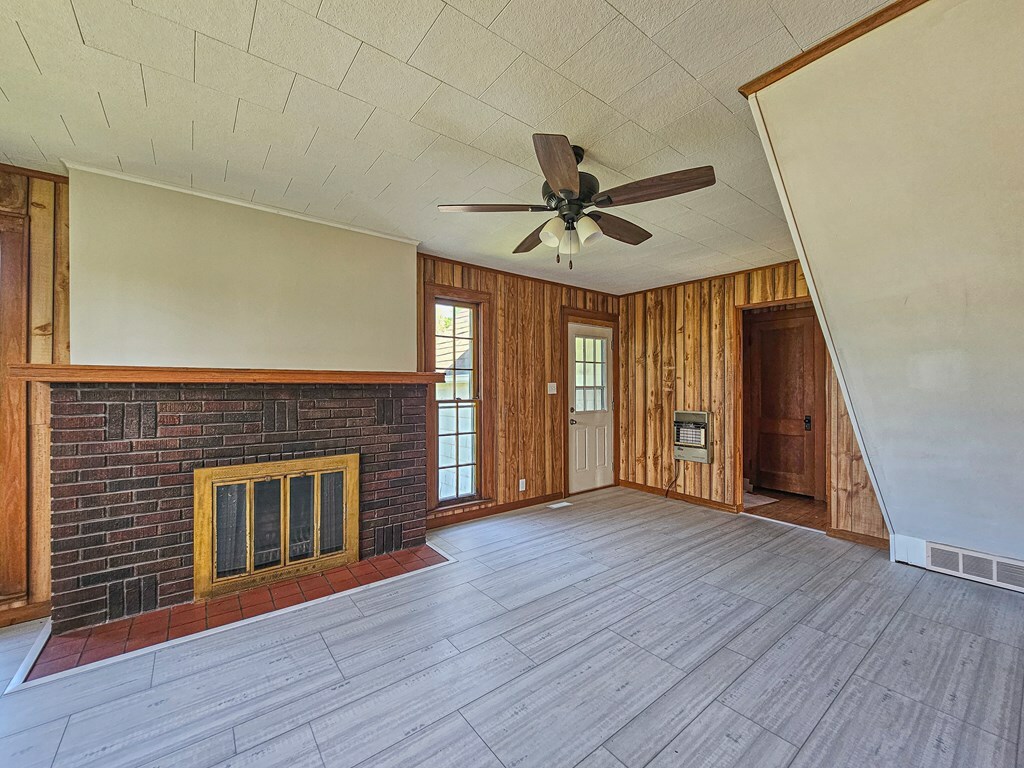 Property Photo: 395 Vale Road OH 45614