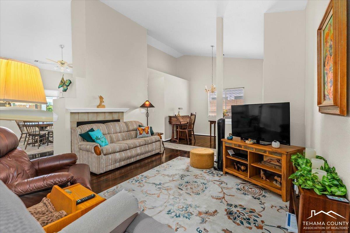 Property Photo: 216 Aspen Way CA 96080