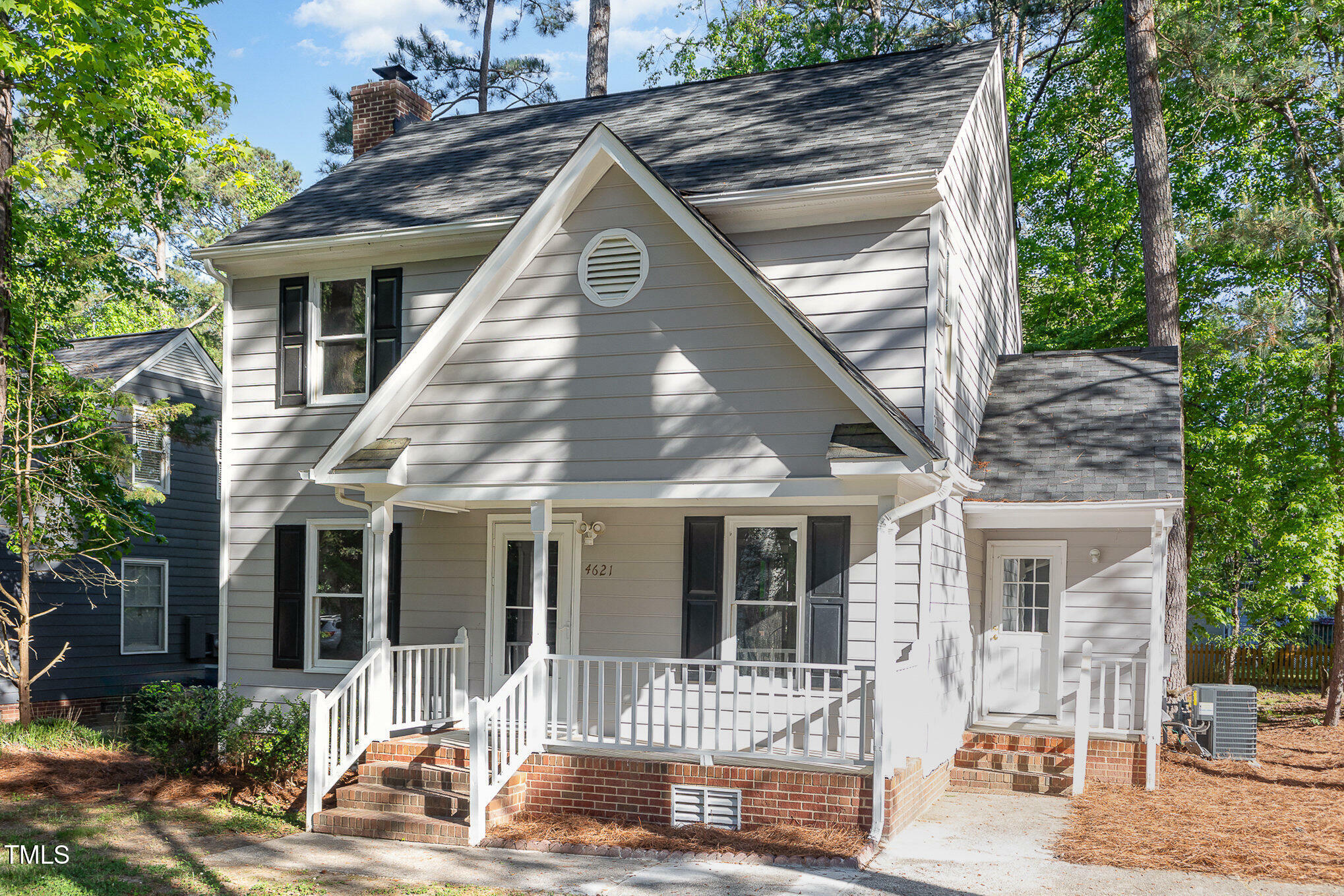 Property Photo: 4621 Worthington Lane NC 27604