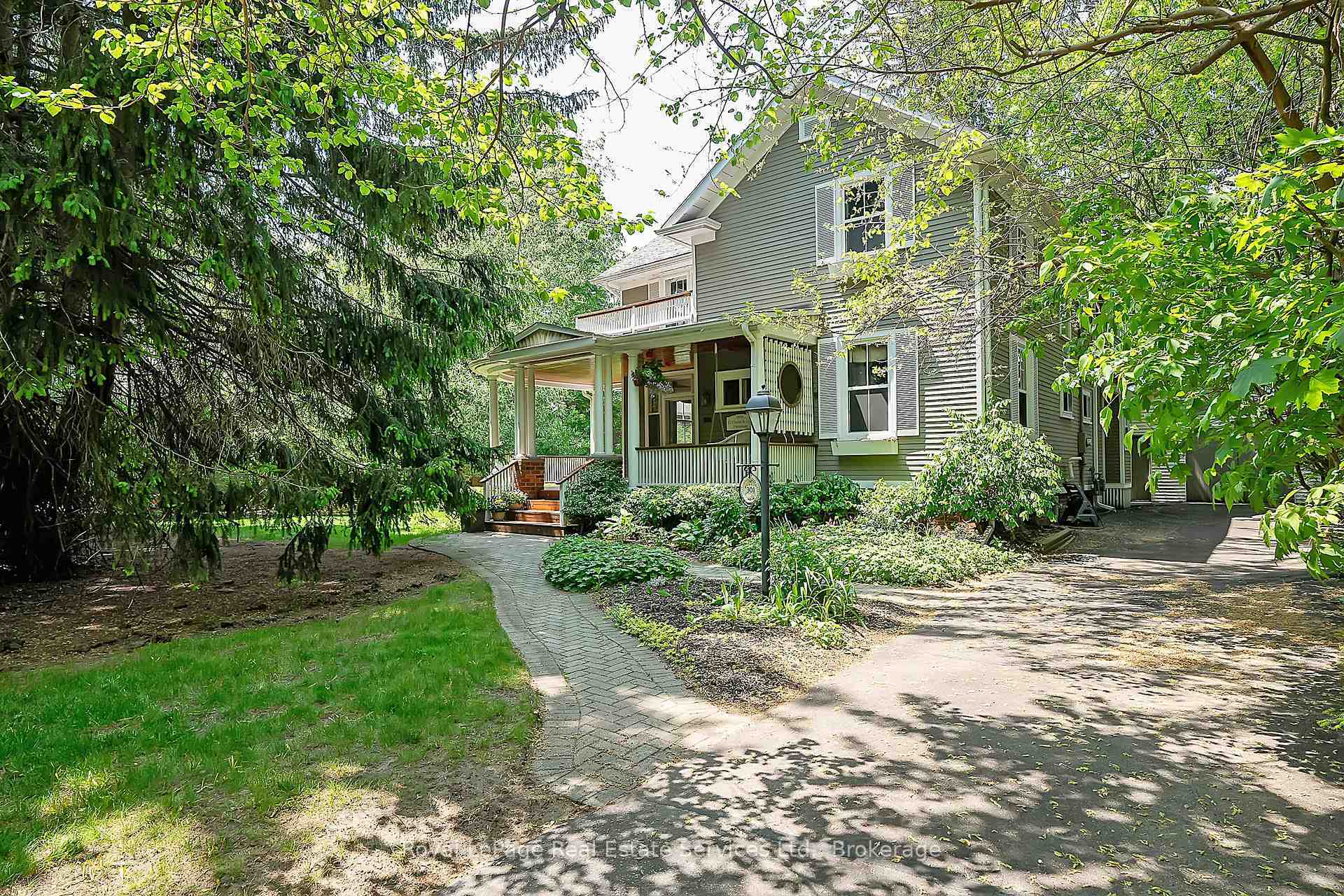 Photo de la propriété: 301 Palmer Avenue ON L6J 1T2