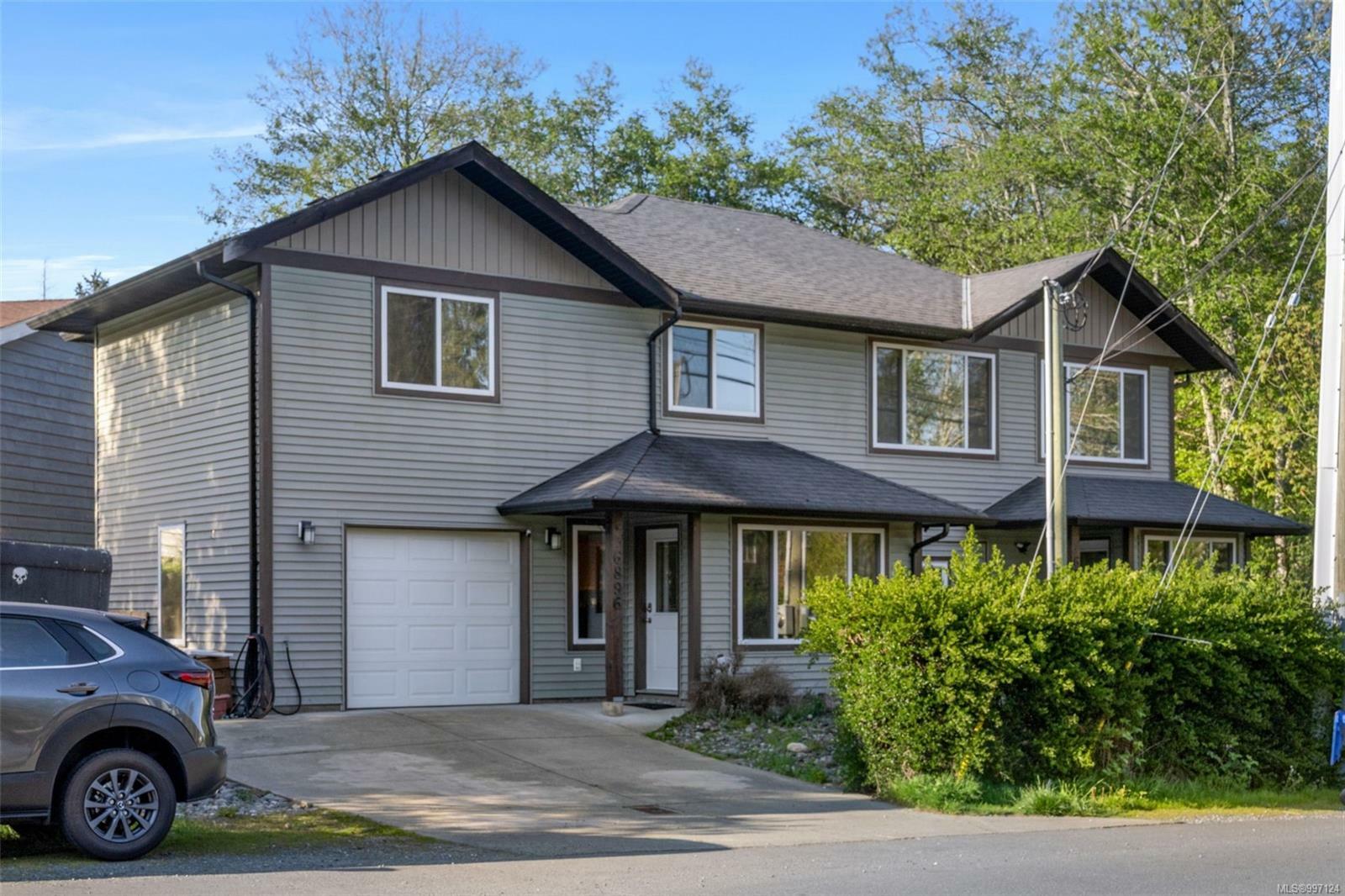 Property Photo: 6896 Beaton Rd BC V9Z 0M5