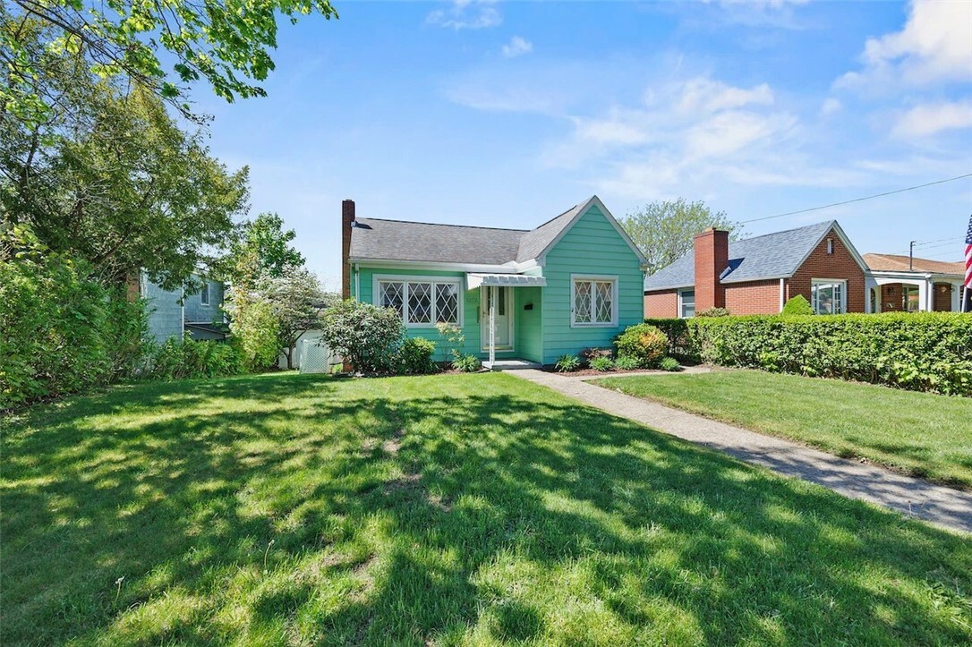Property Photo: 1272 Virginia Avenue PA 15059