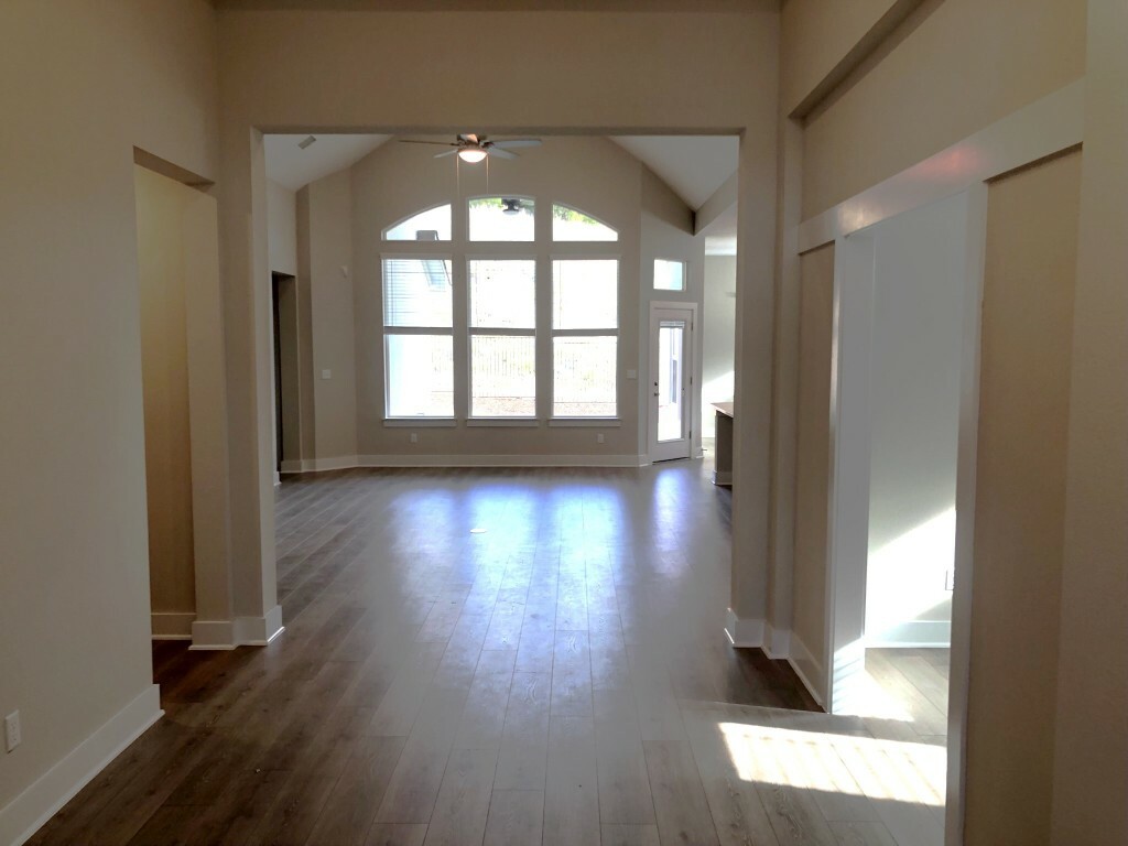 Property Photo: 18617 James Power Court TX 78738