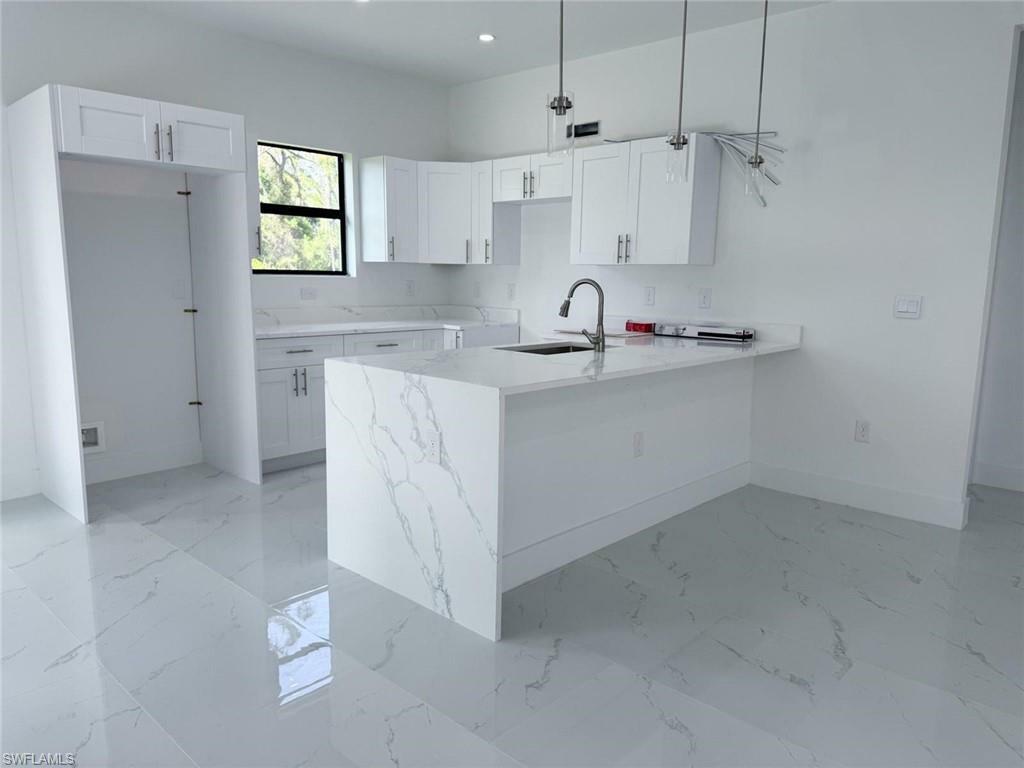 Property Photo:  2619 15th St SW  FL 33976 