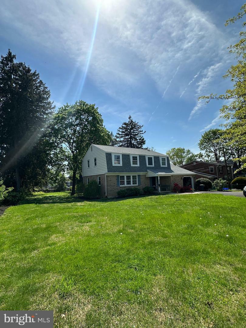 Property Photo: 755 Shawmont Avenue 59 PA 19128