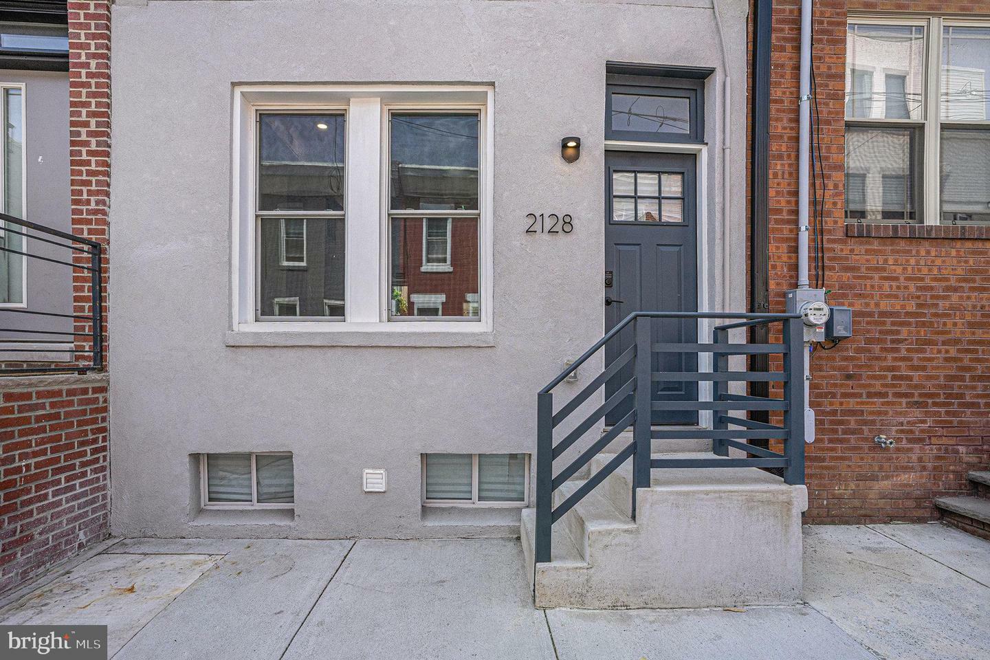 Property Photo: 2128 Fernon Street PA 19145