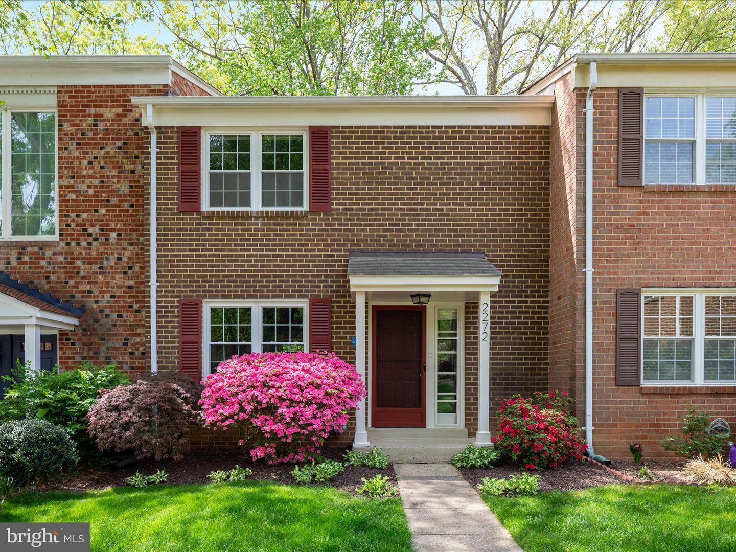 Property Photo: 2272 Gunsmith Square VA 20191