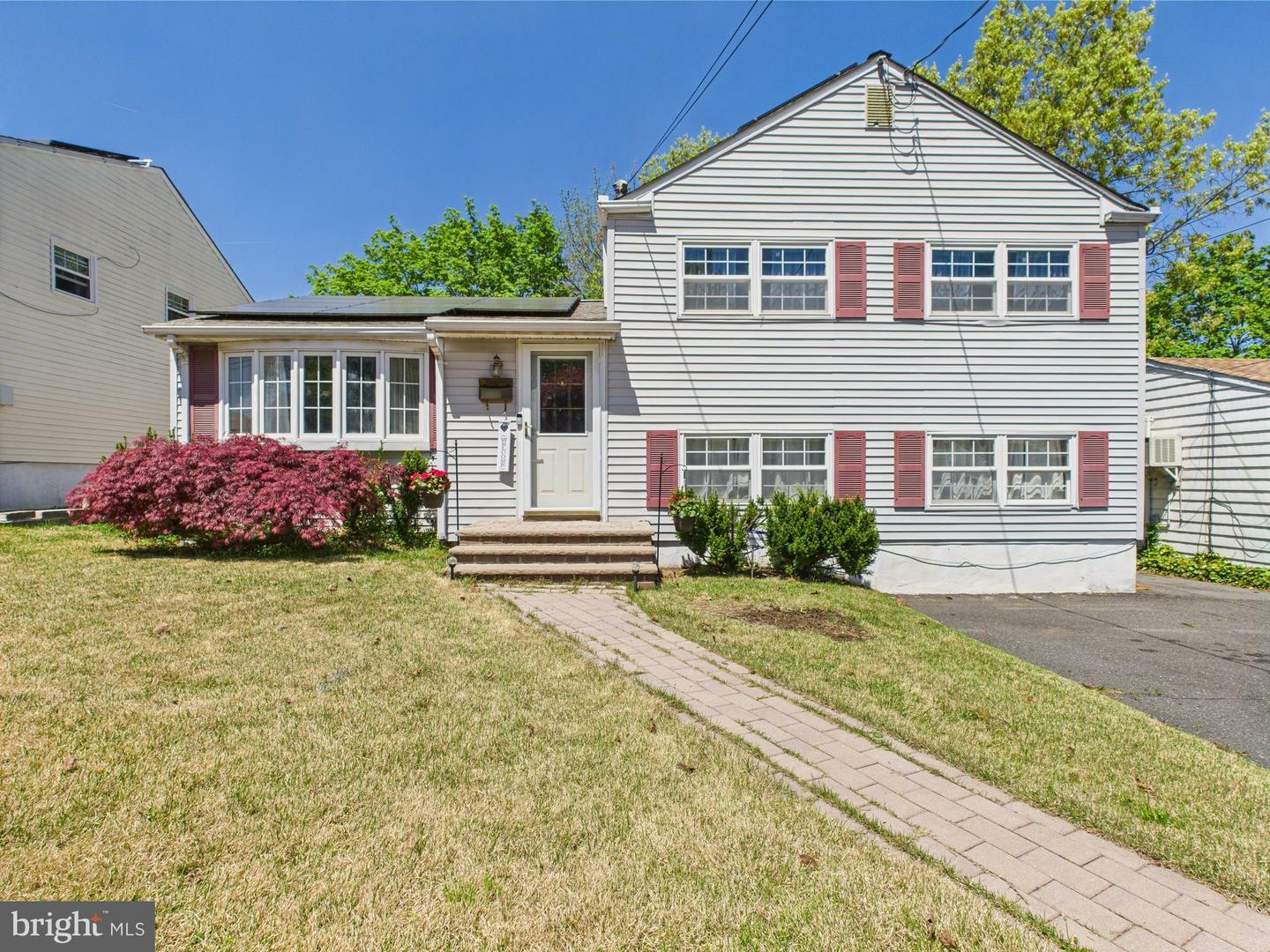 107 Albert Drive  Parlin NJ 08859 photo