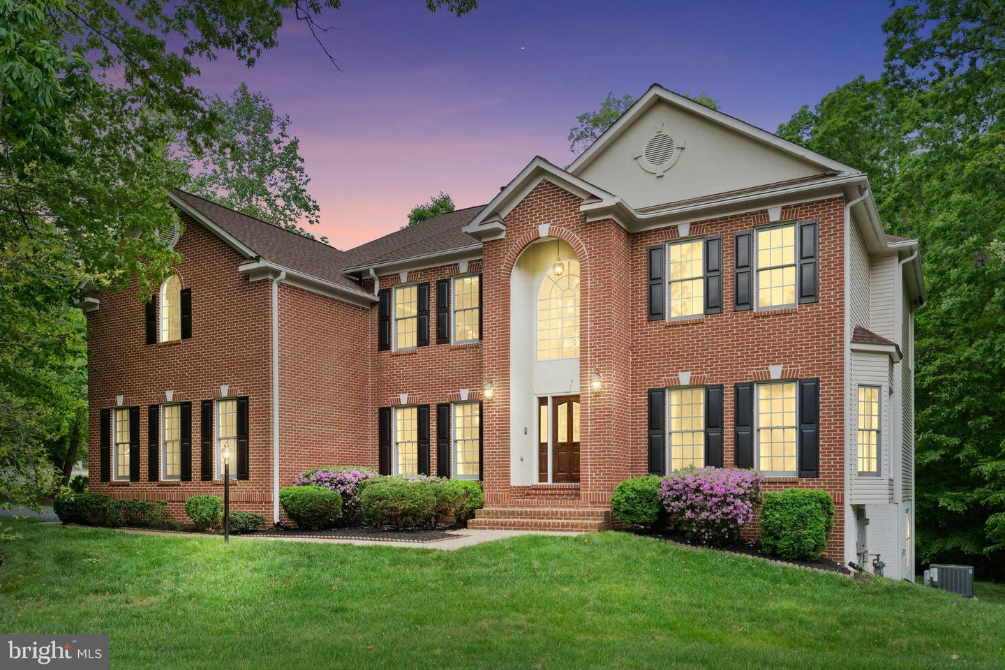 Property Photo: 12850 Salmon Run Court VA 20112