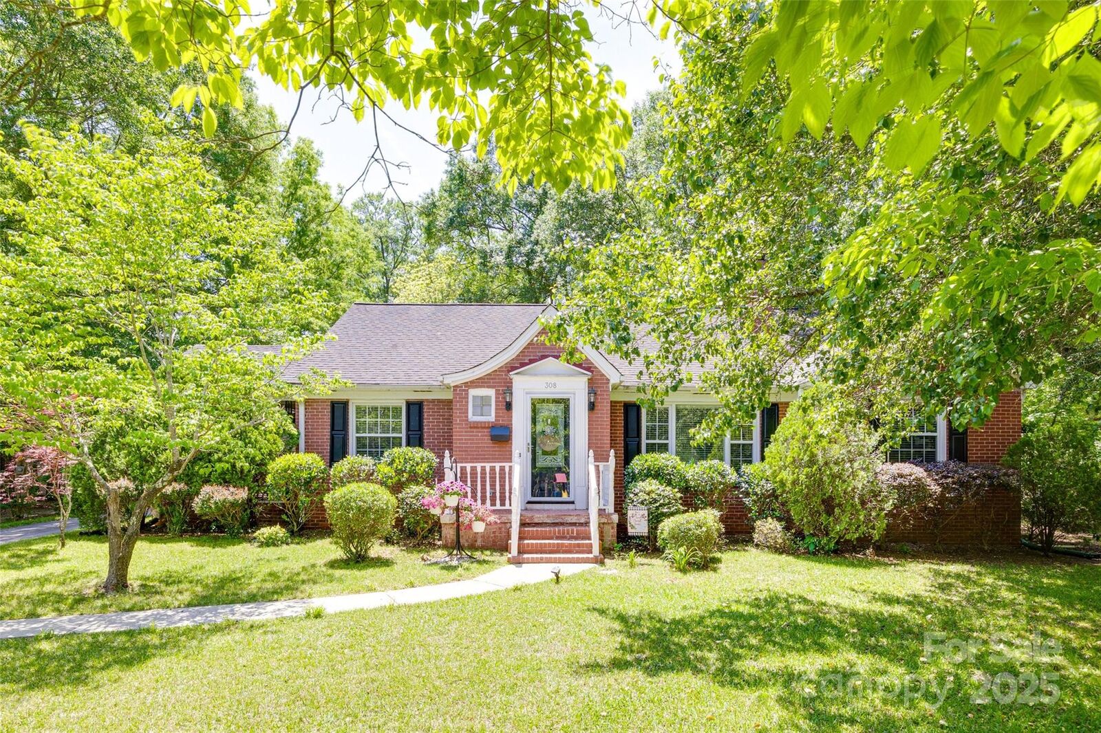 Property Photo: 308 Gillsbrook Road SC 29720