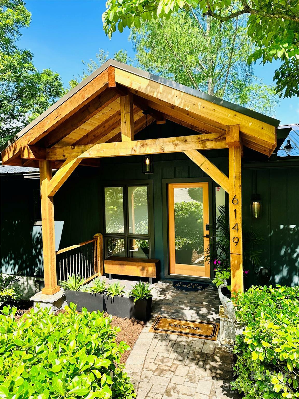 Property Photo: 6149 N Shore Drive NC 28761