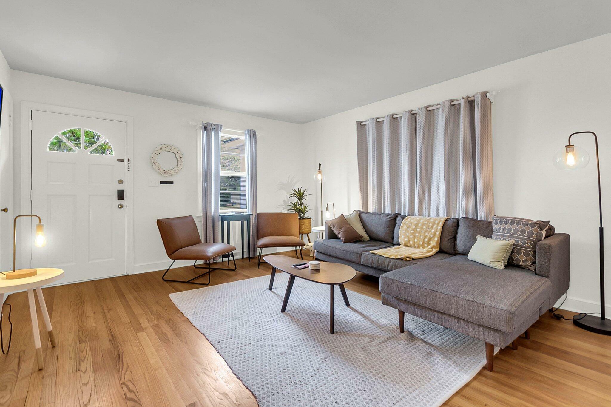 Property Photo: 5075 Walker Street SC 29405