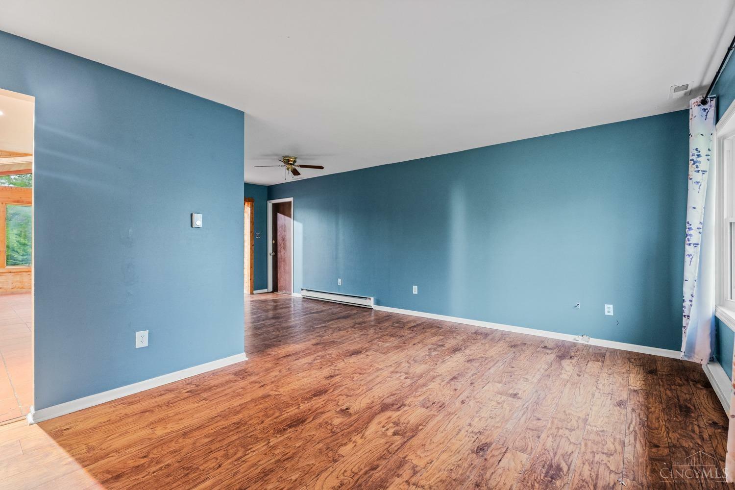 Property Photo: 10061 Kenwood Road OH 45236