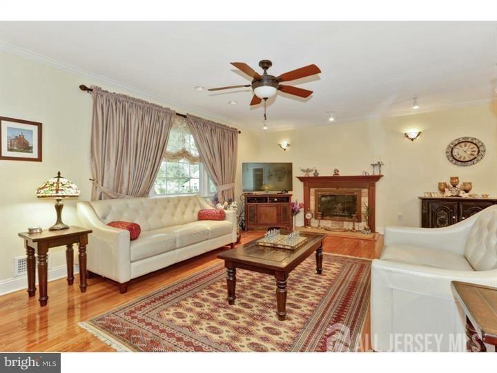 Property Photo: 52 Shadybrook Lane NJ 08540