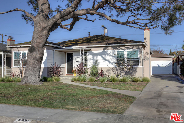 Property Photo: 8460 Vicksburg Ave CA 90045