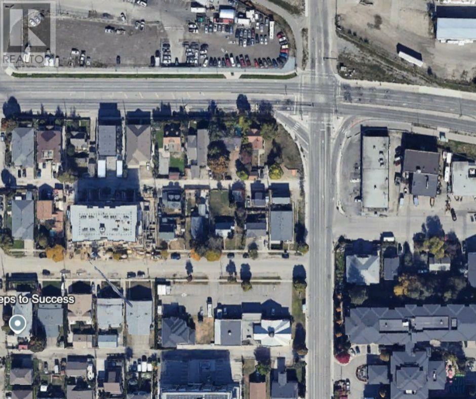 Photo de la propriété: Clement Avenue BC V1T 4Z7